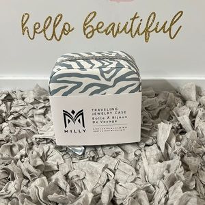 ⭐️Milly Traveling Jewelry Case